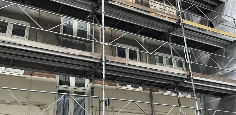 Glas til uld-projekt, Stefanhuus