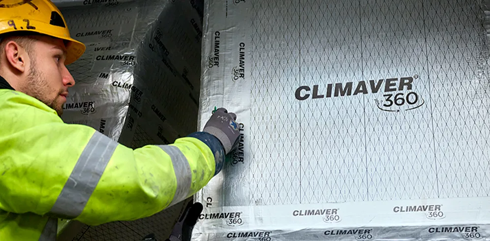 Montage af tape på Isover Climaver 