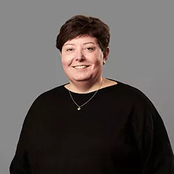 Charlotte Lykke Larsen, Isover