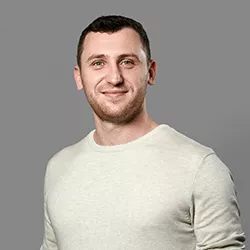 Driton Gashi, Weber