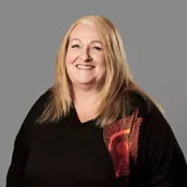 Kirsten Friedrichsen, Isover